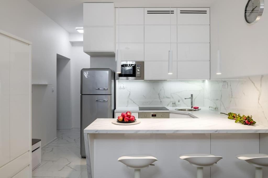 Charming Apartment In Calm And Central Area Krakau Exterior foto